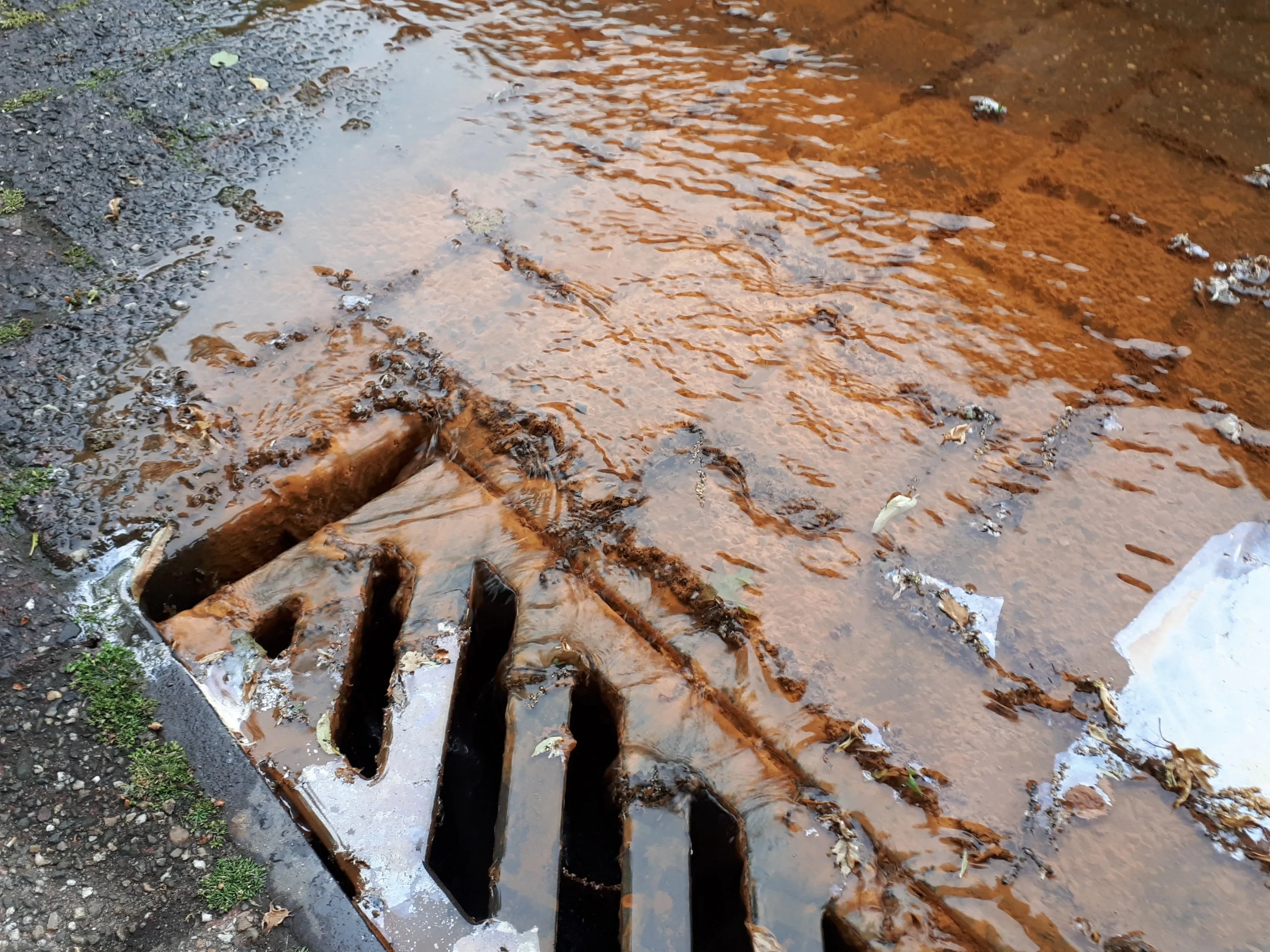 Slab Foundation Repair: 10 Essential Warning Signs Every Homeowner Must Know
